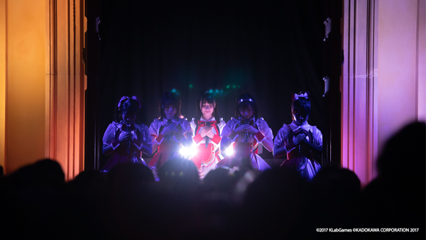LIVE (3).png